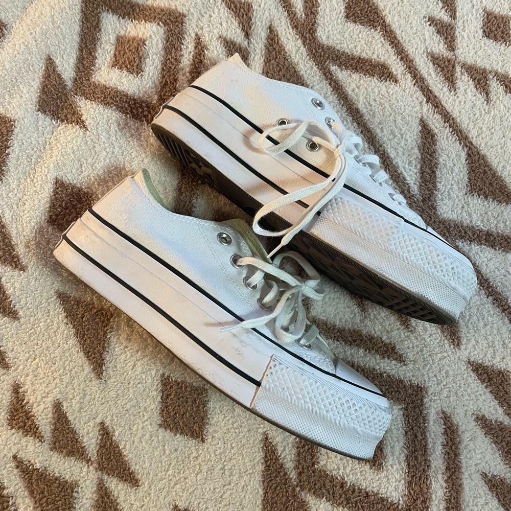 Platform Converse